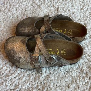 Birkenstock clogs size youth 12